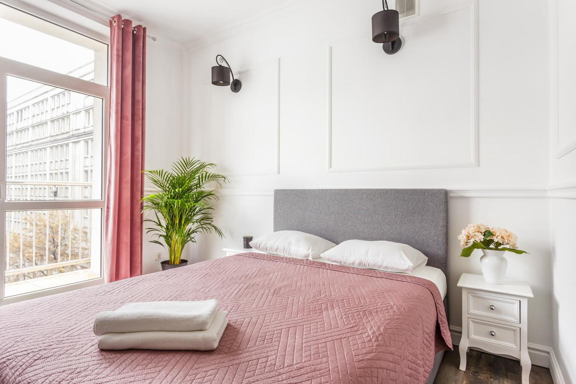 Charming Apartment In The City Center Warszawa Exteriör bild