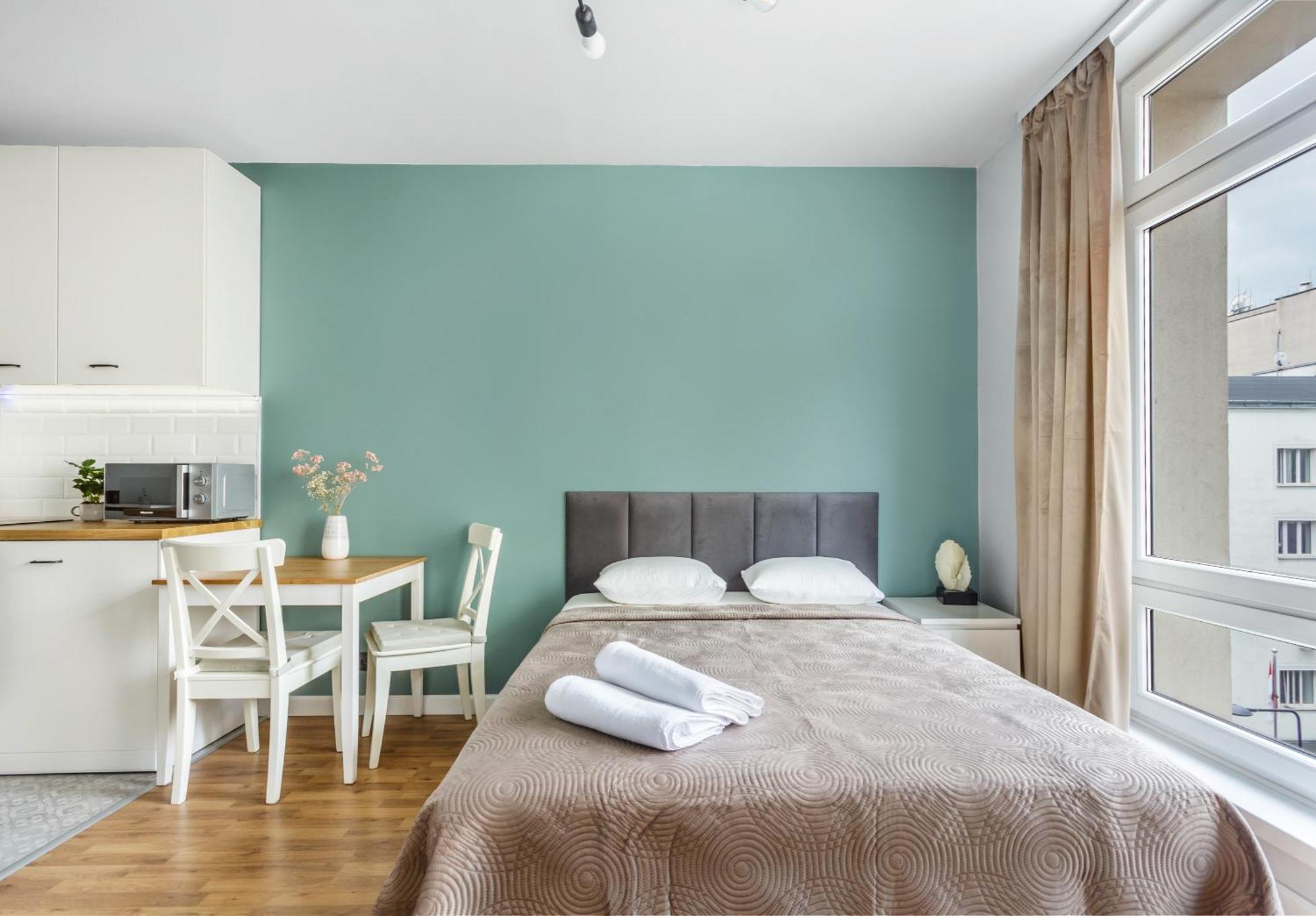 Charming Apartment In The City Center Warszawa Exteriör bild